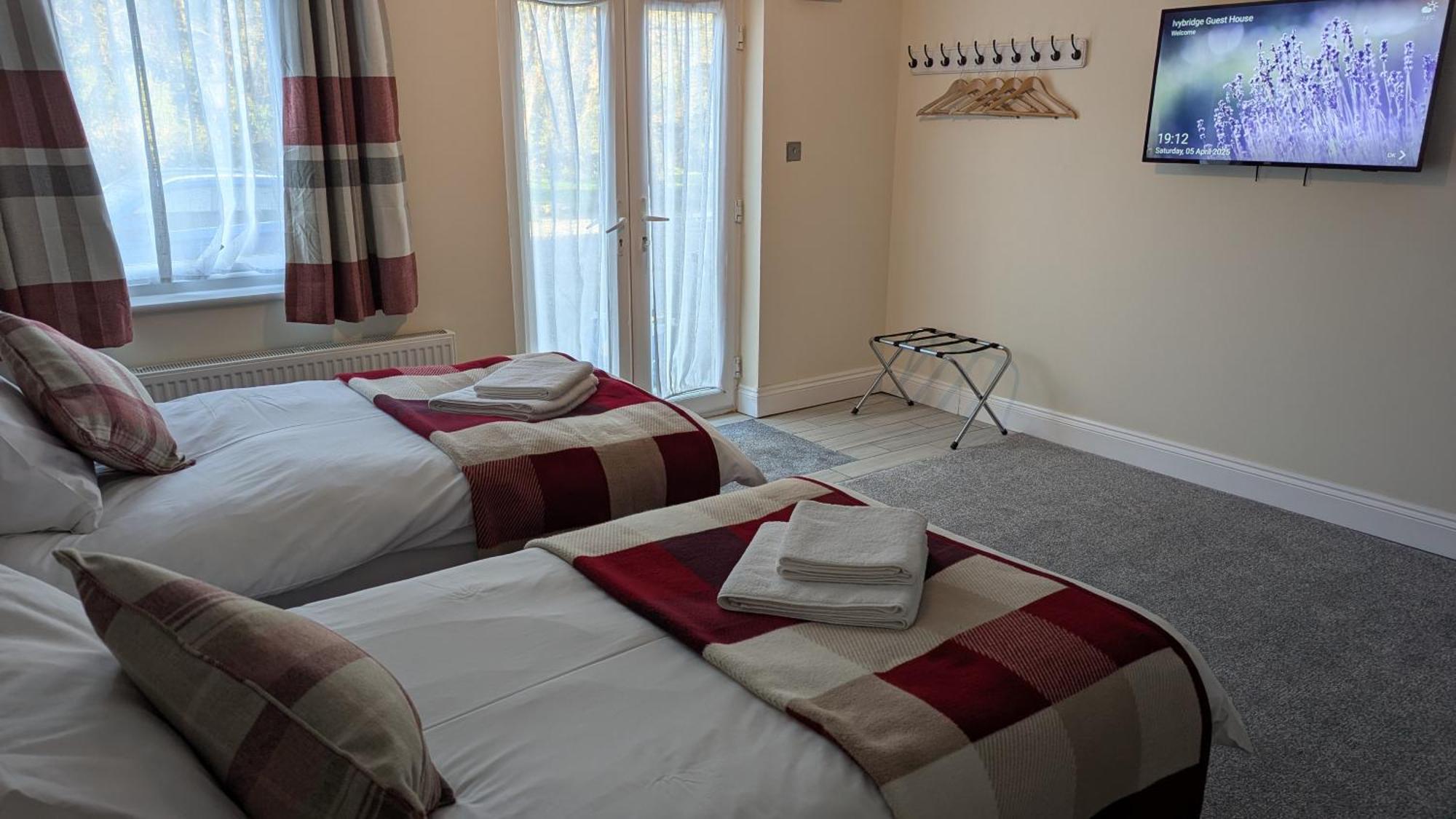 Ivybridge Guesthouse Fishguard Ngoại thất bức ảnh